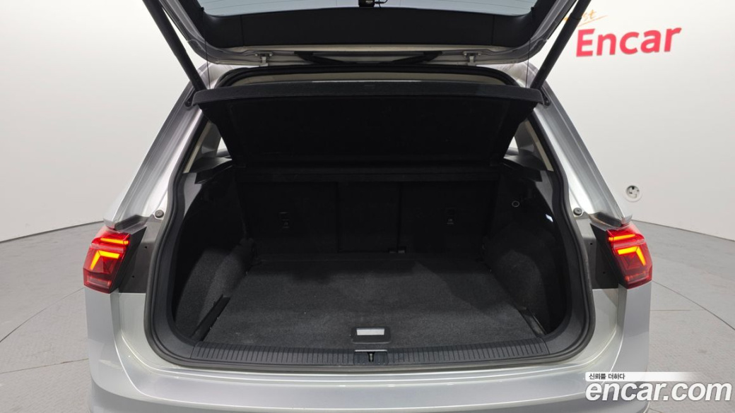 Volkswagen Tiguan 2.0 TDI Prestige, 2023