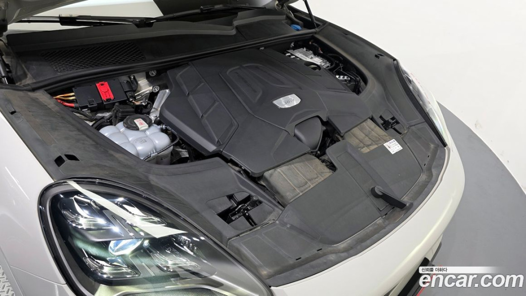 Porsche Cayenne 3.0, 2023