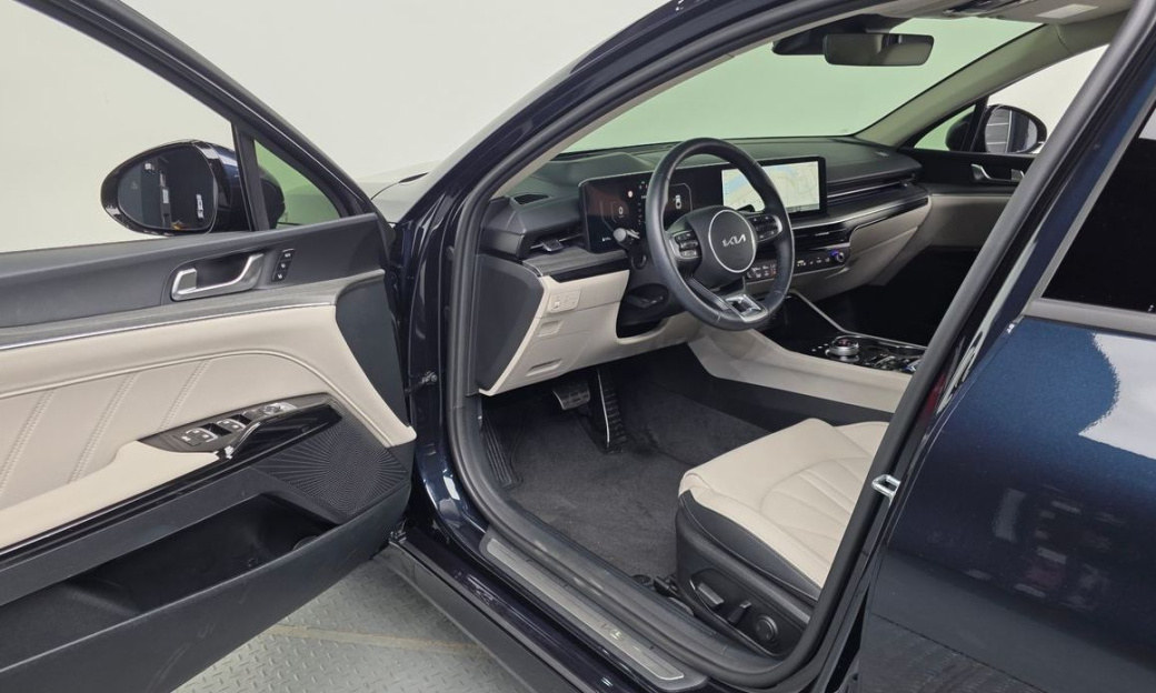Kia K5 2.0, 2024