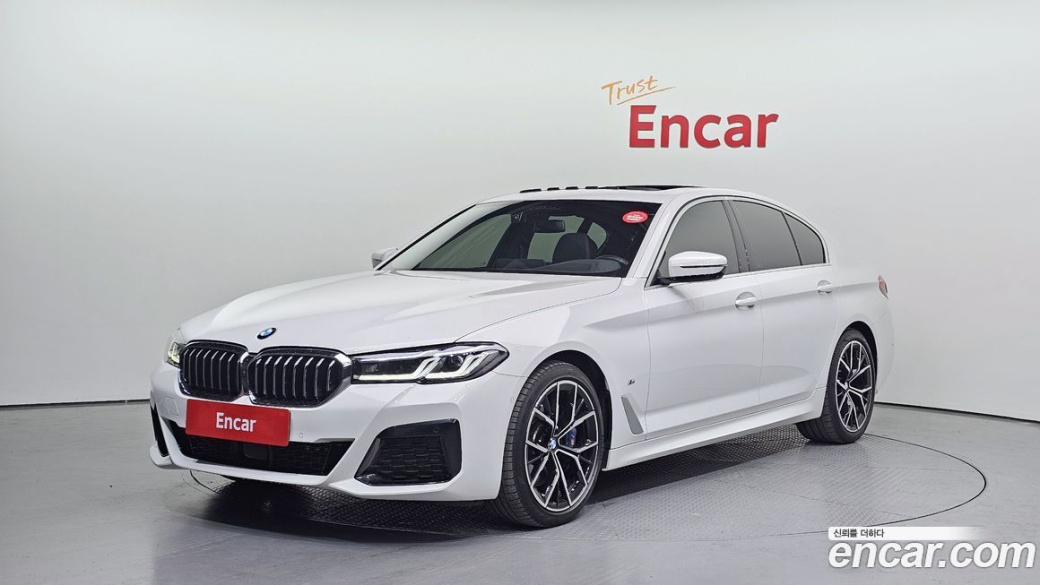 BMW 5-Series 530i M Sport Package, 2023