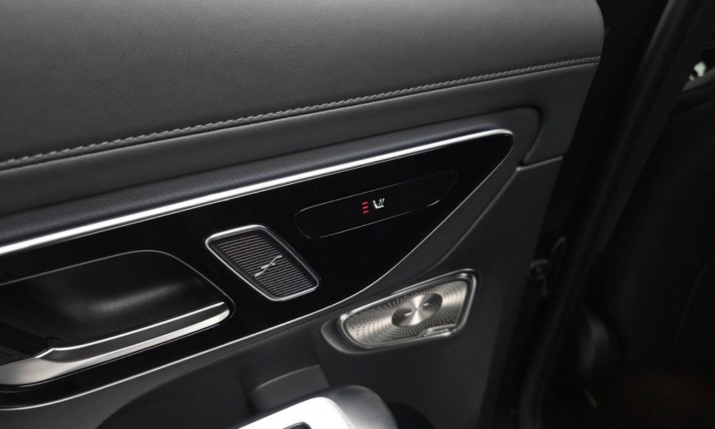 Mercedes-Benz GLC-Class GLC300 4MATIC Coupe, 2025