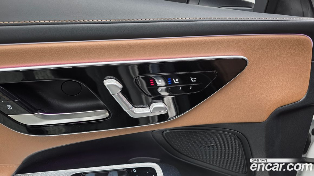 Mercedes-Benz CLE-Class CLE200 Cabriolet, 2024