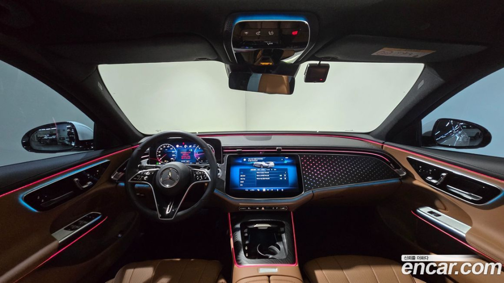 Mercedes-Benz E-Class E220d 4MATIC Exclusive, 2024