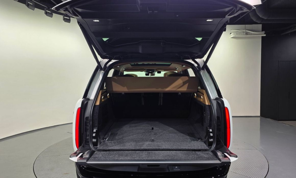 Land Rover Range Rover D350 Autobiography Long Wheel Base, 2025