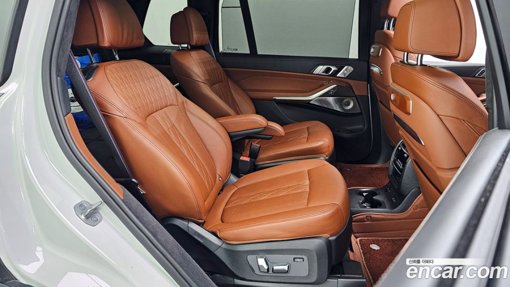 BMW X7 M60i xDrive M sport 6STR, 2024