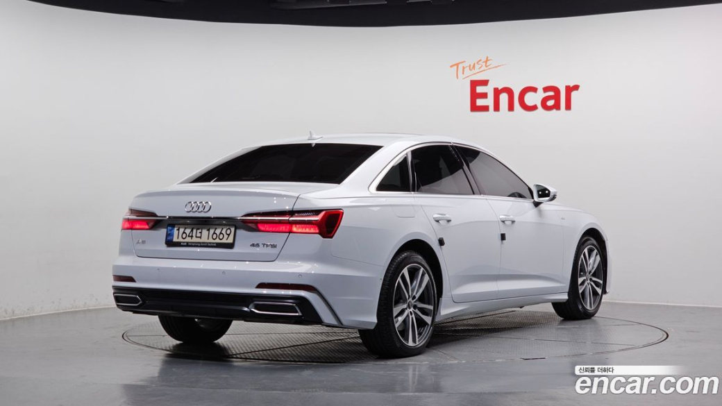 Audi A6 45 TFSI Premium, 2023
