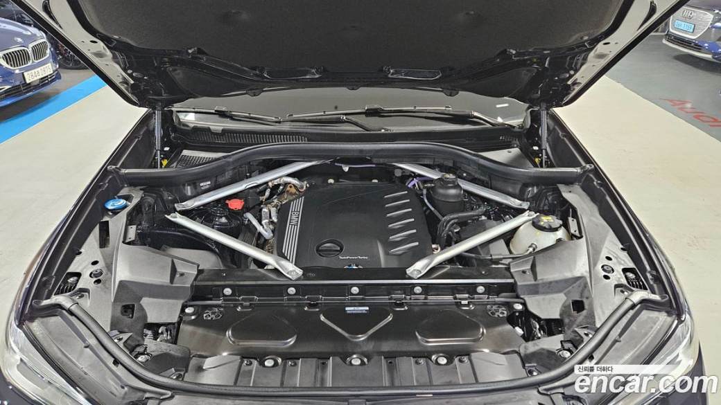 BMW X5 xDrive 30d M Sport, 2023