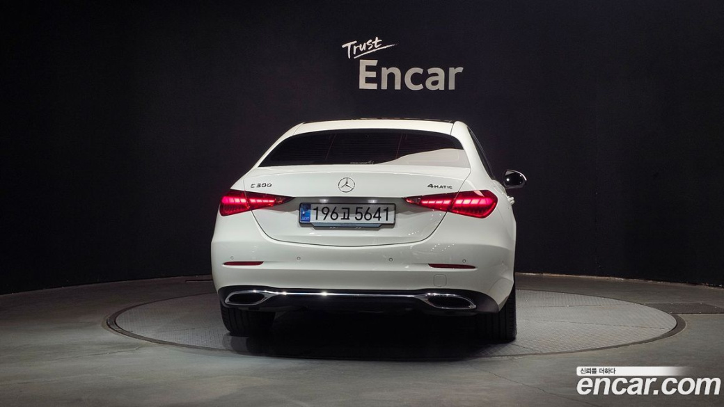 Mercedes-Benz C-Class C300 4MATIC Avantgarde, 2024
