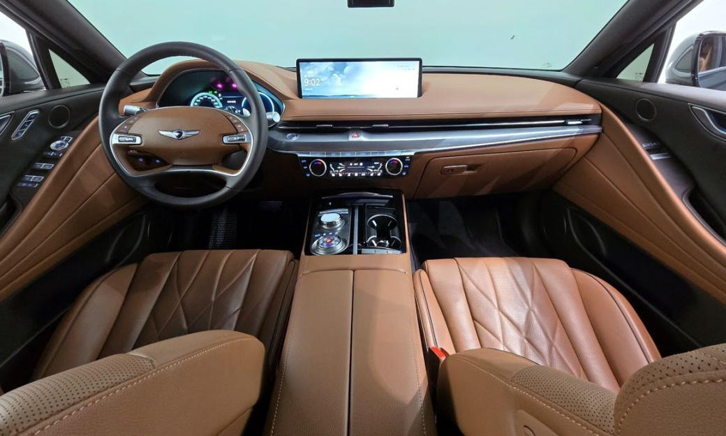 Genesis G80 Gasoline 2.5 Turbo 2WD, 2024