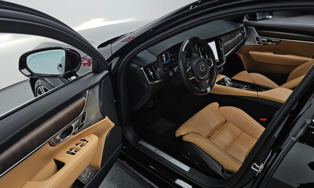 Volvo S90 B6 AWD Ultimate Bright, 2023