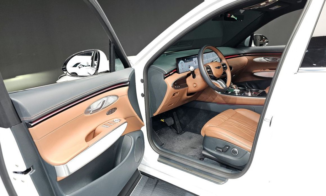 Genesis GV70 2.5T Gasoline 2WD, 2025