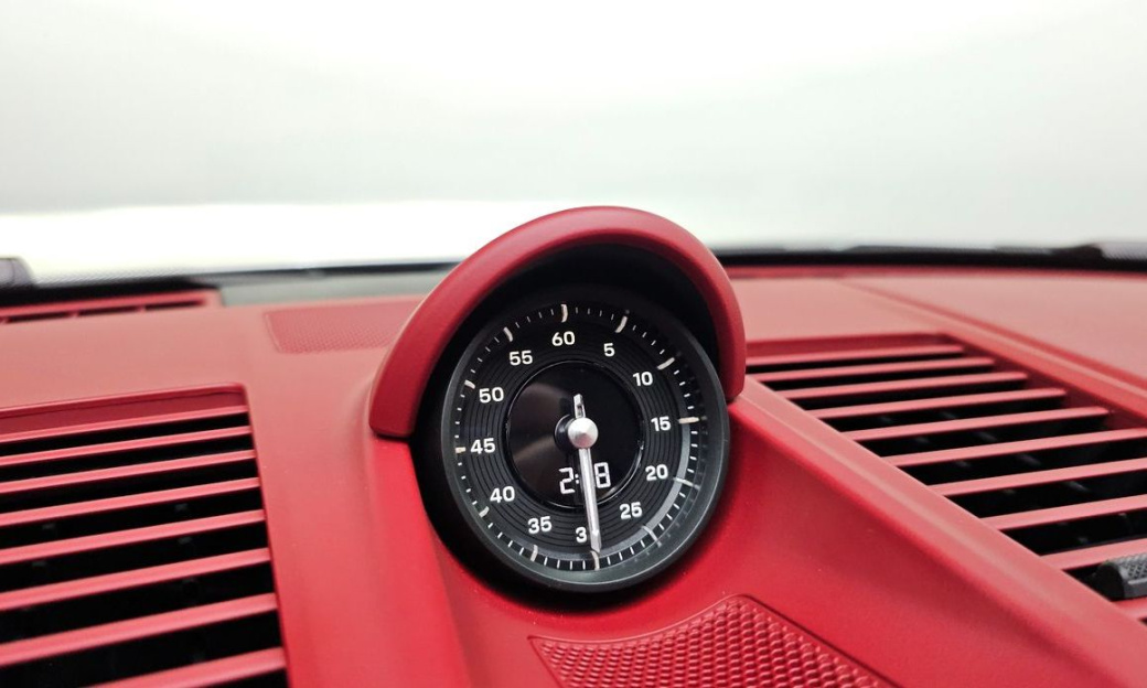 Porsche 911 Carrera 4 GTS Cabriolet, 2026