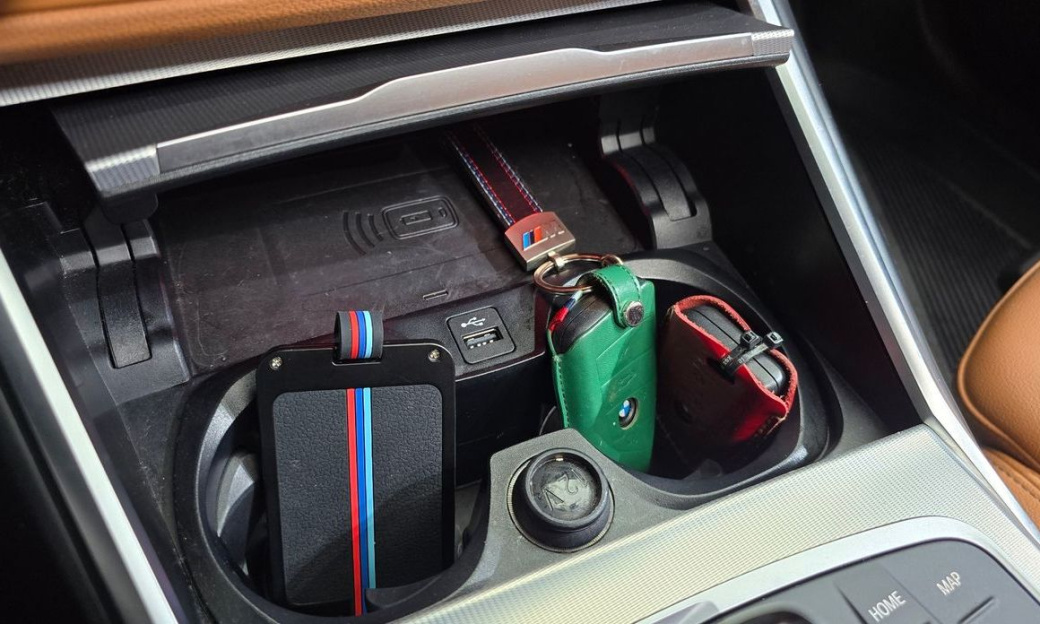 BMW 3-Series 320i M Sport, 2022