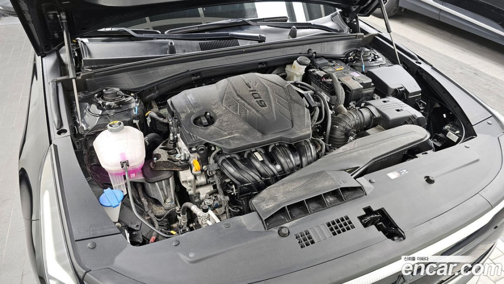 Kia K8 2.5 Gasoline 2WD, 2025