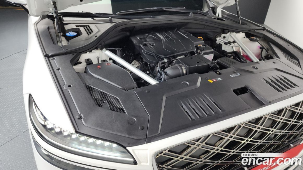 Genesis GV70 2.5T Gasoline 2WD, 2025