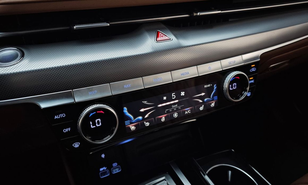 Genesis G80 Gasoline 2.5 Turbo AWD, 2024