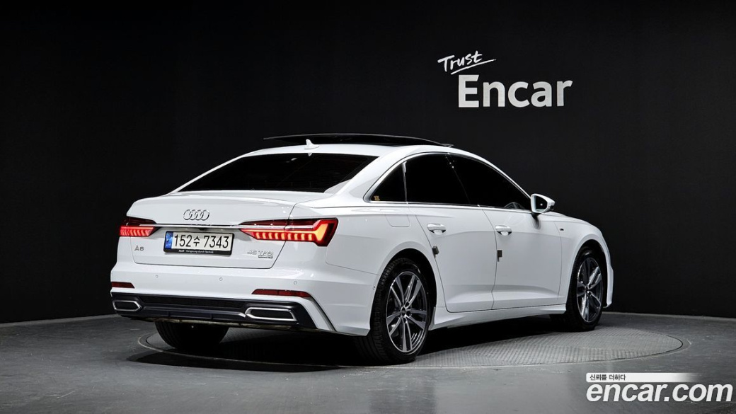 Audi A6 45 TFSI Quattro Premium, 2022