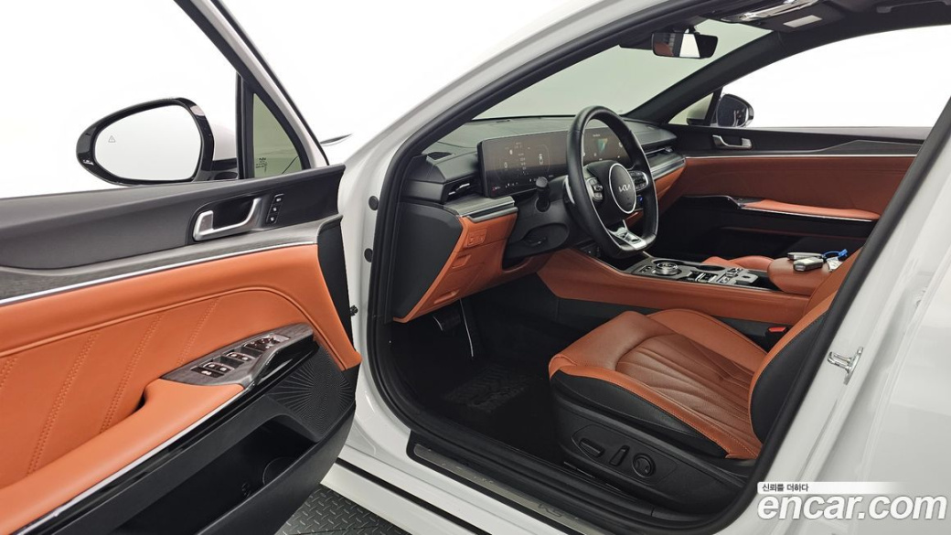 Kia K5 1.6 Turbo, 2025