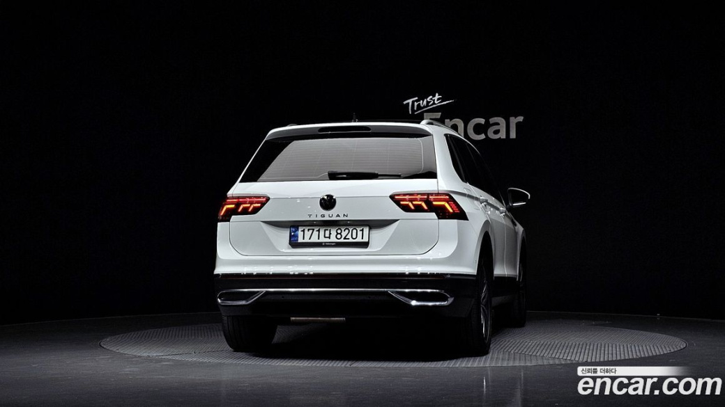 Volkswagen Tiguan 2.0 TDI Prestige, 2023