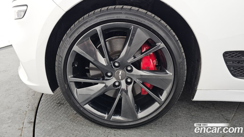 Genesis G70 Gasoline 2.0T 4WD, 2022