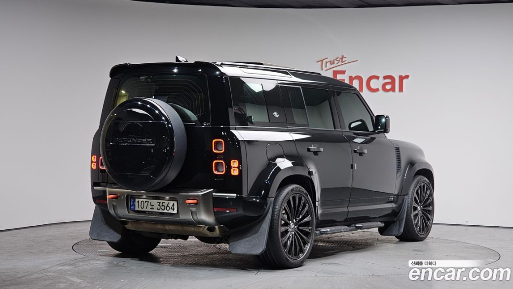 Land Rover Defender 110 P400 X, 2023