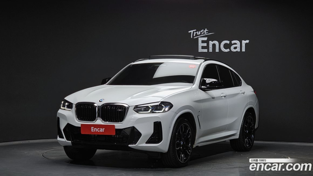 BMW X4 xDrive M40i, 2025