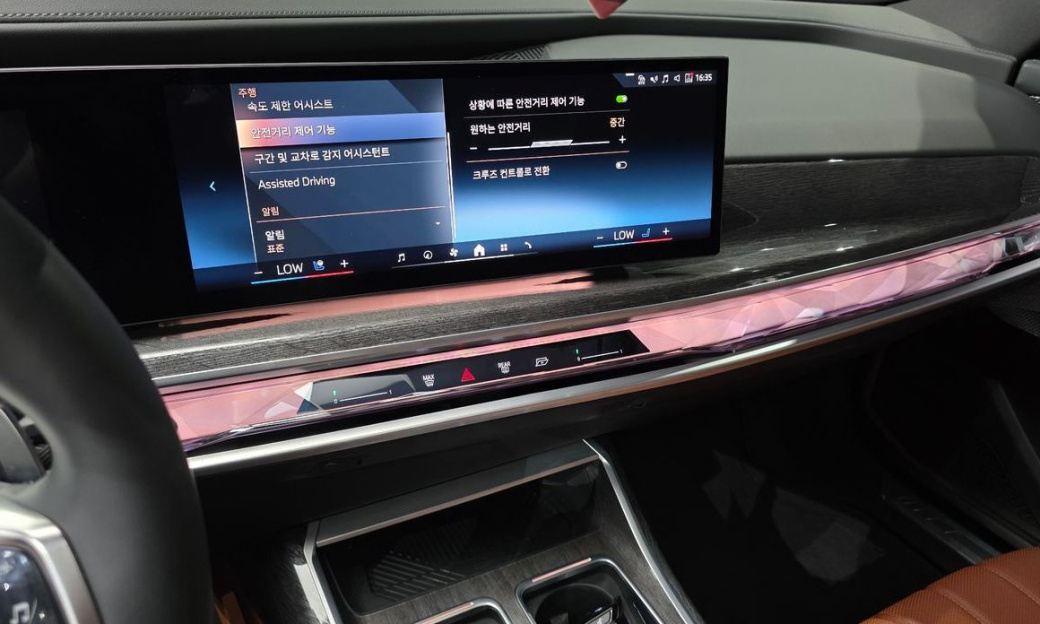 BMW 7-Series 740i xDrive M Sport, 2024