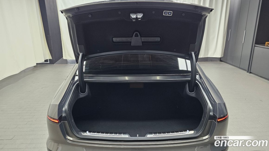 Hyundai Grandeur 2,5 Gasoline 2WD, 2023