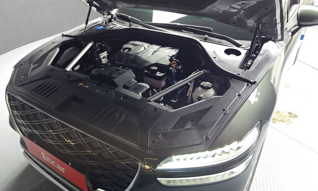 Genesis GV70 2.5T Gasoline AWD, 2025