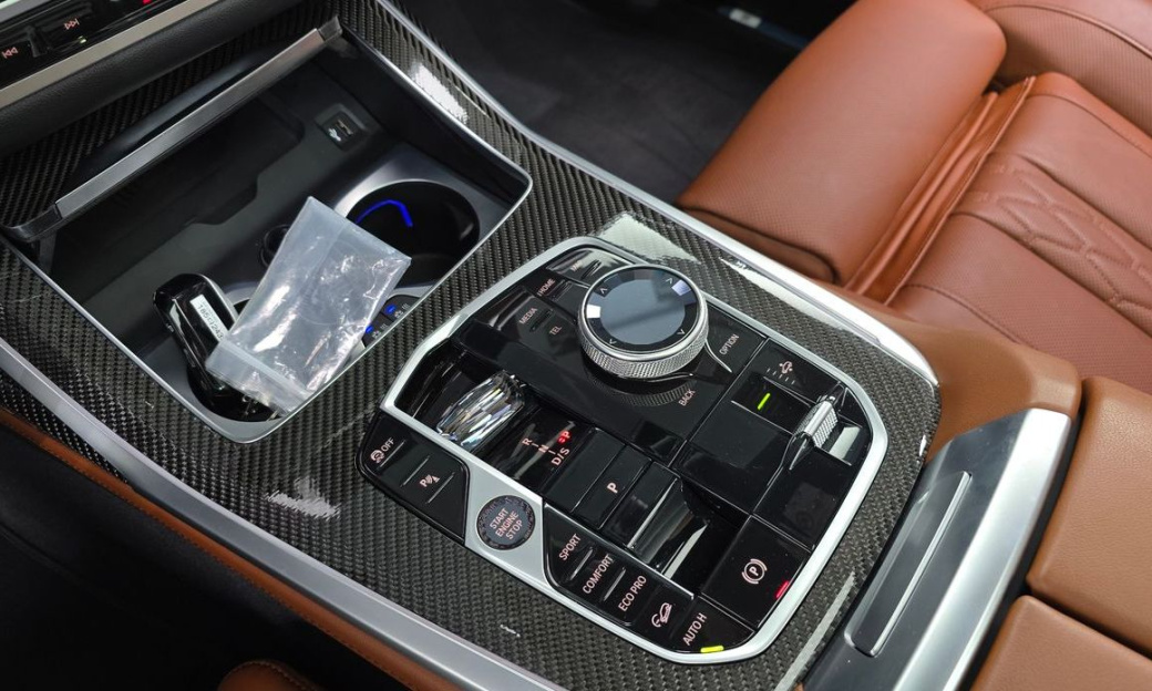 BMW X7 xDrive 40i M Sport 6STR, 2025