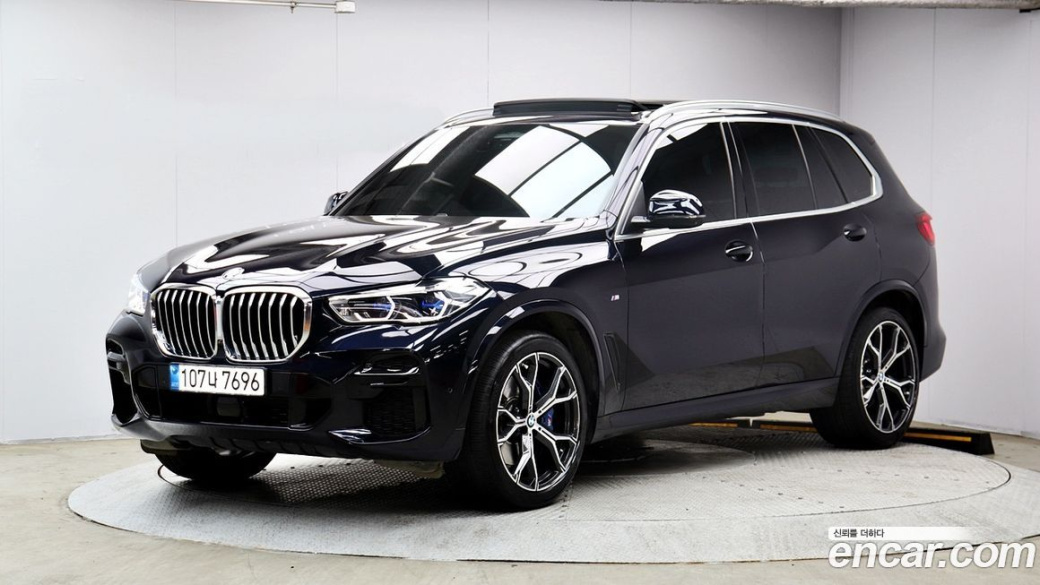 BMW X5 xDrive 40i M Sport, 2022