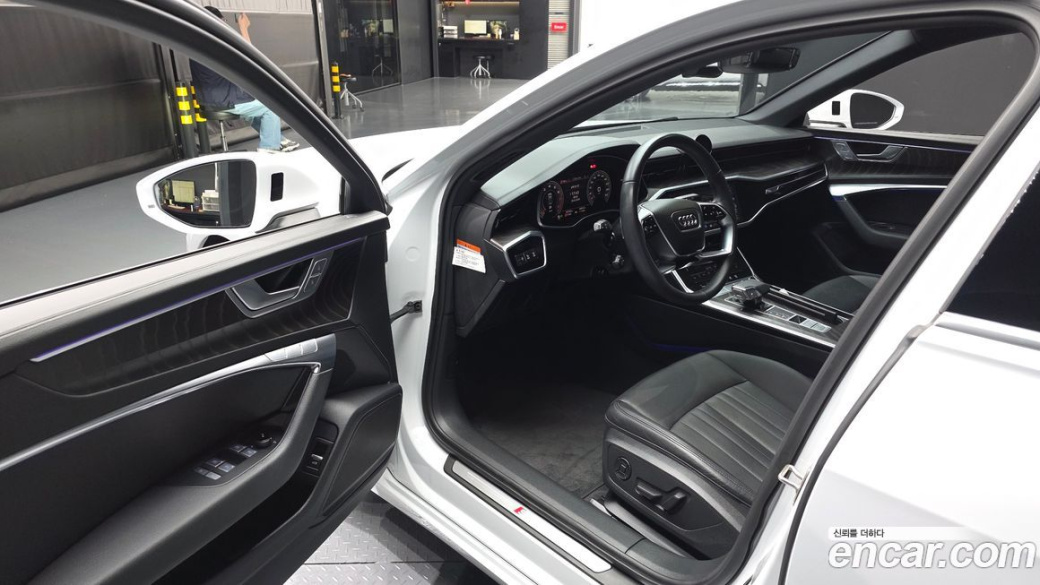 Audi A6 45 TFSI Premium, 2023