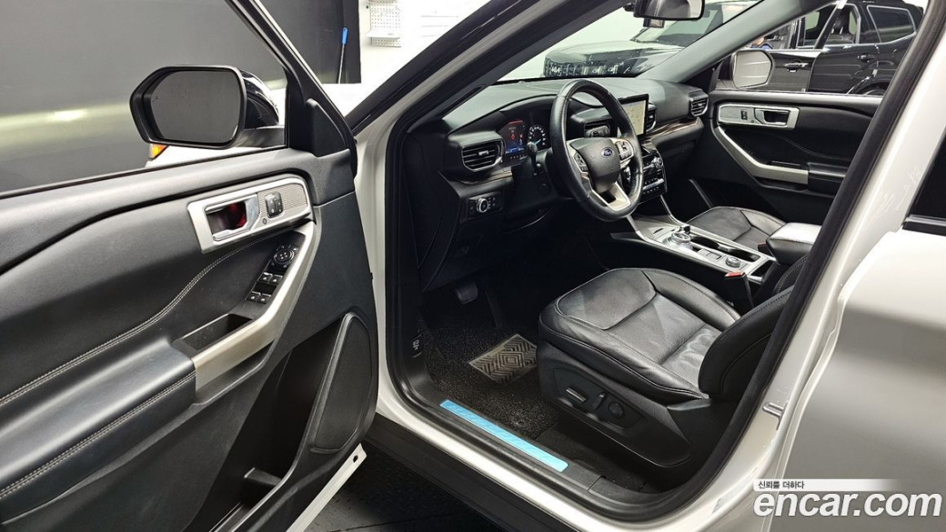 Ford Explorer 2.3 LimIted 4WD, 2022