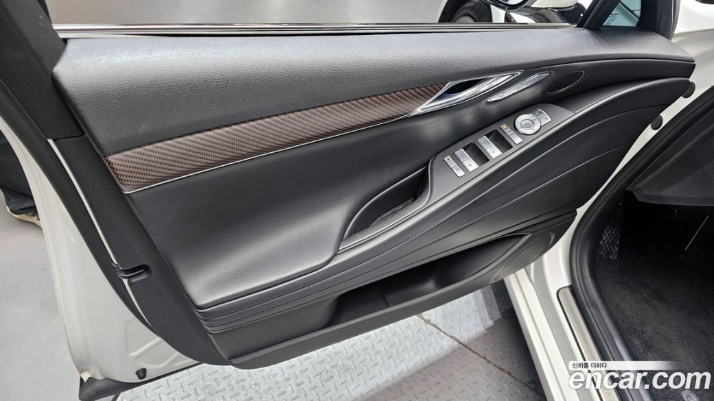 Genesis G80 Gasoline 2.5 Turbo AWD, 2025