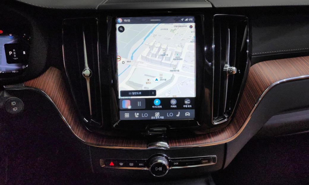 Volvo XC60 B5 Ultra Bright, 2025