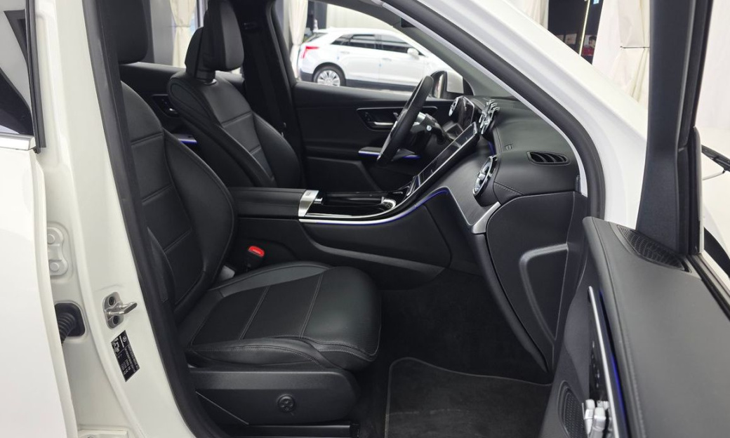 Mercedes-Benz GLC-Class GLC220 d 4MATIC, 2025