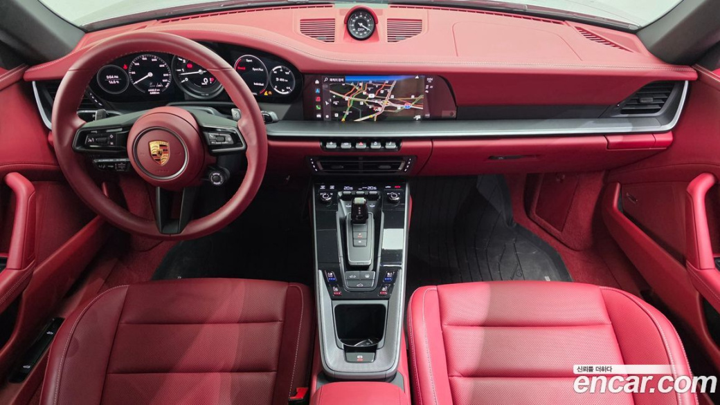 Porsche 911 Carrera, 2024