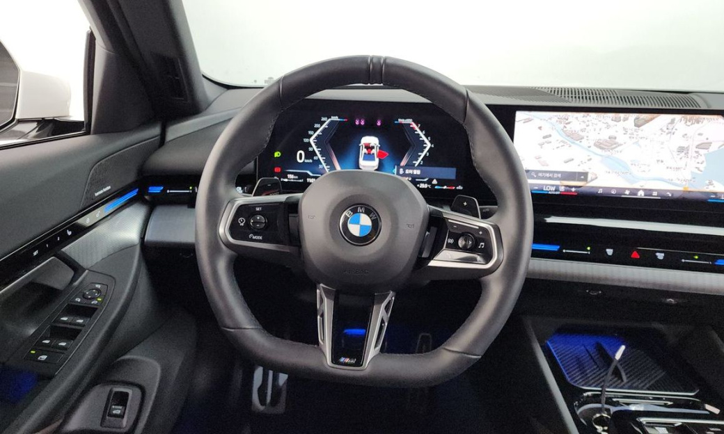 BMW 5-Series 520i M Sport, 2024