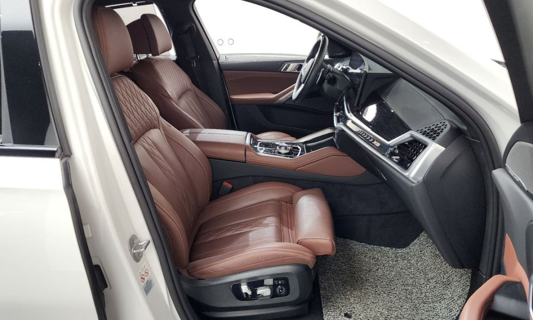 BMW X6 xDrive30d M Sport, 2024