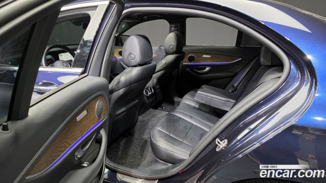 Mercedes-Benz E-Class E250 Exclusive, 2022