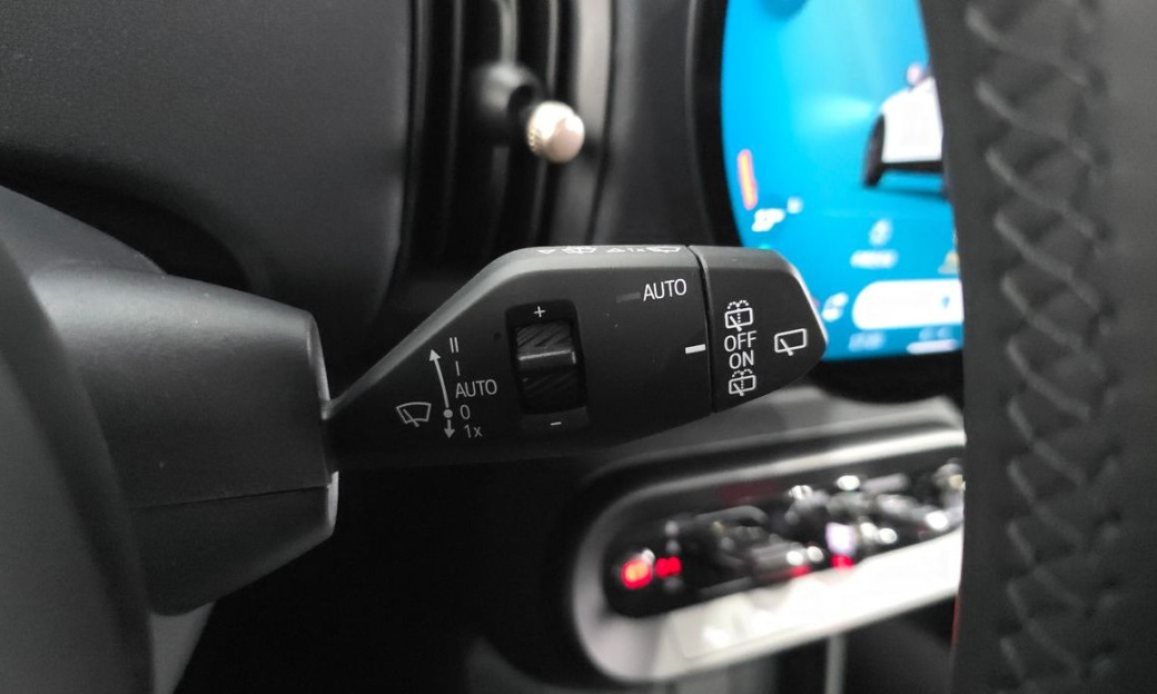 Mini Cooper 5Door Essential, 2025