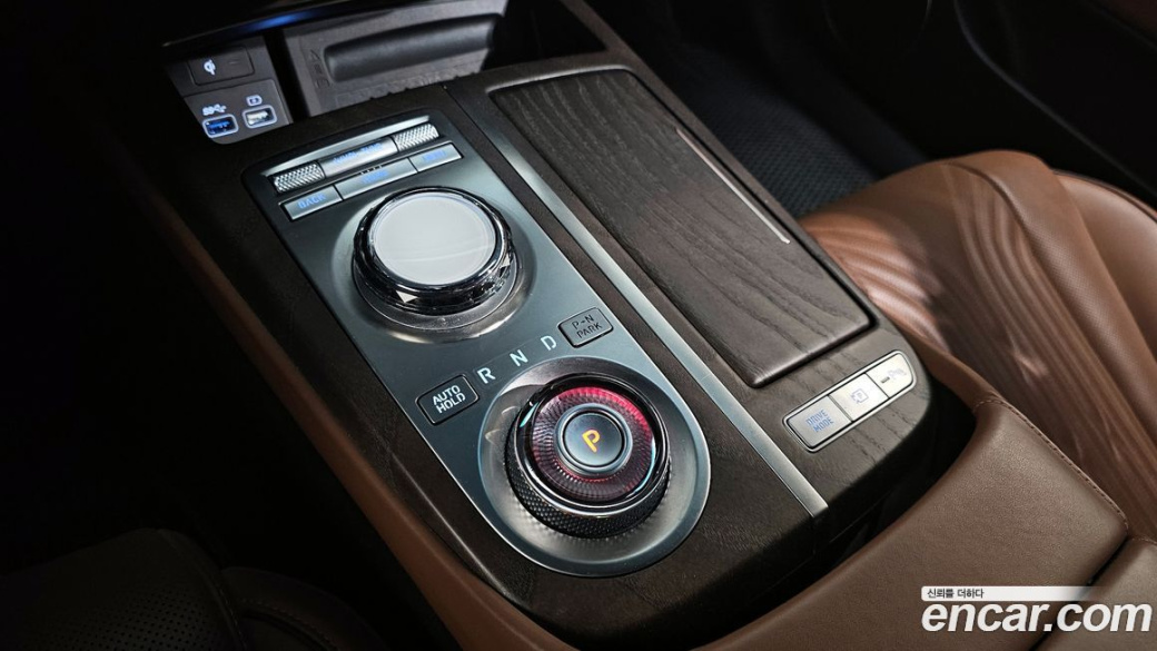 Genesis G80 Gasoline 2.5 Turbo 2WD, 2023