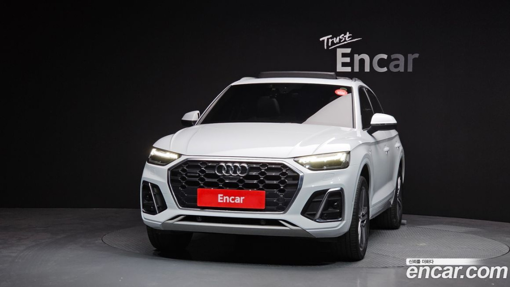 Audi Q5 45 TFSI Quattro Premium, 2022