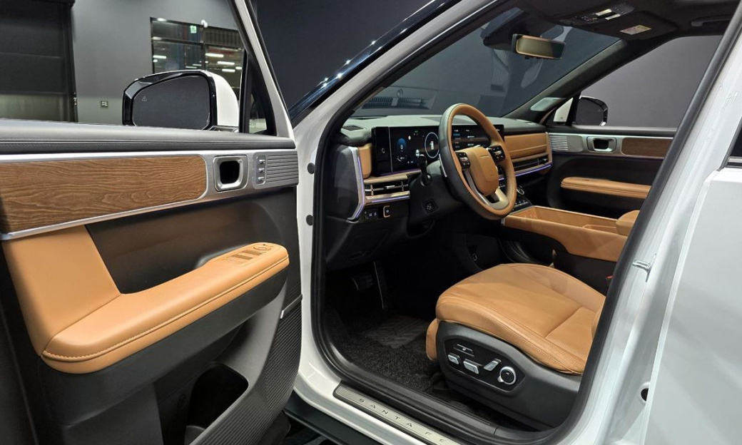 Hyundai Santafe Gasoline 2.5T 2WD, 2024