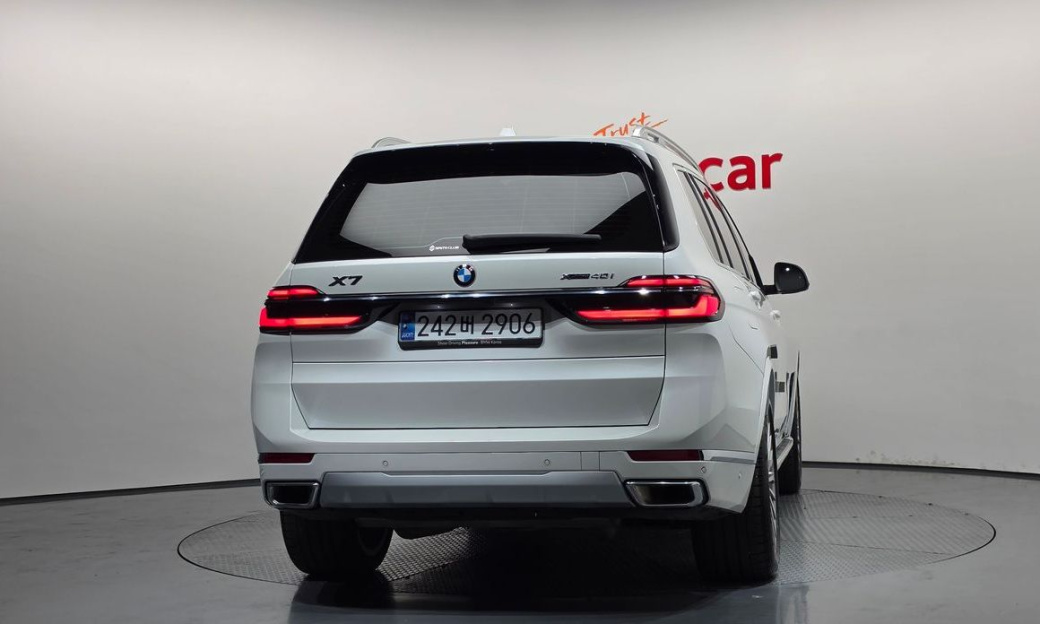 BMW X7 xDrive 40i Design Pure Excellence 6-Seater, 2024
