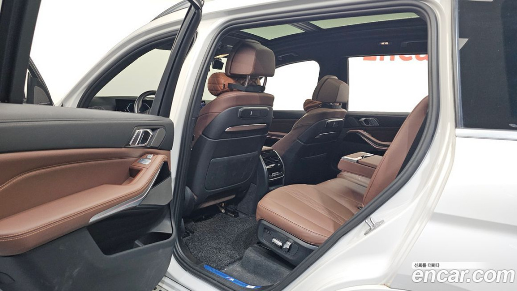 BMW X7 xDrive 40d M Sport 7 STR, 2023