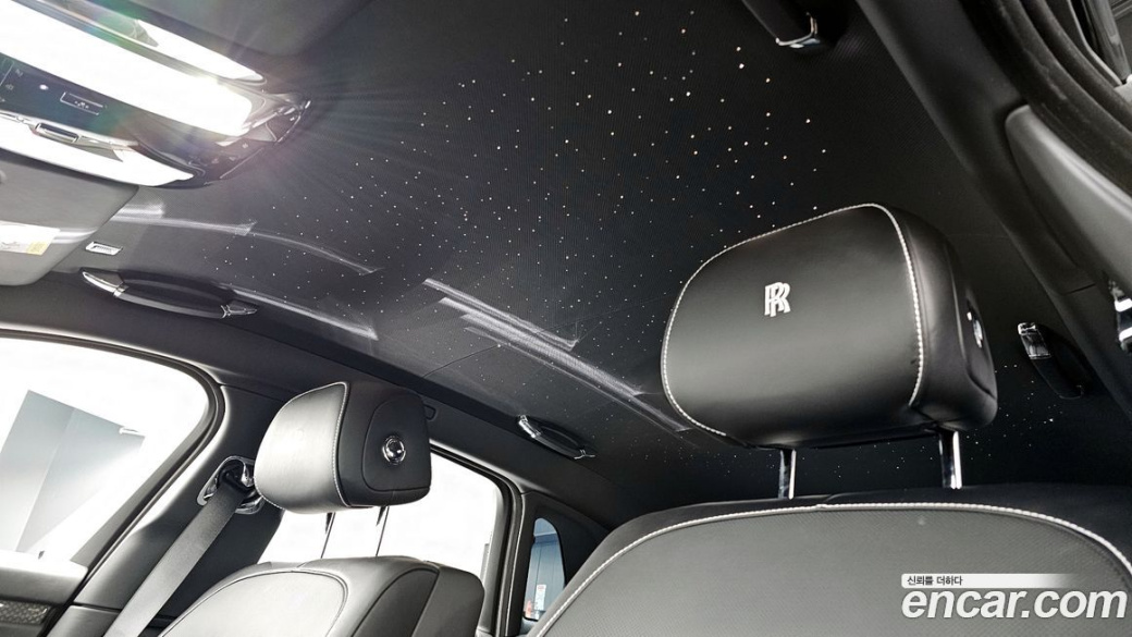 Rolls-Royce Ghost 6.7 V12 Black Badge, 2023