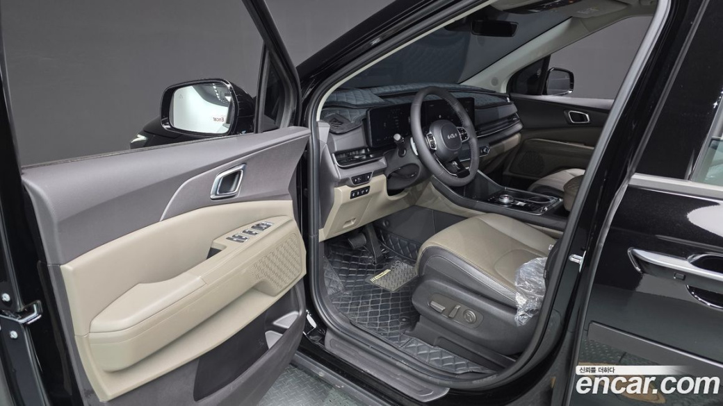 Kia Carnival 7-Seater Noblesse, 2025
