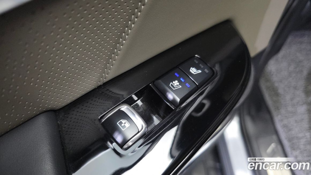 Kia Mohave Diesel 3.0 4WD 6-Seater, 2023
