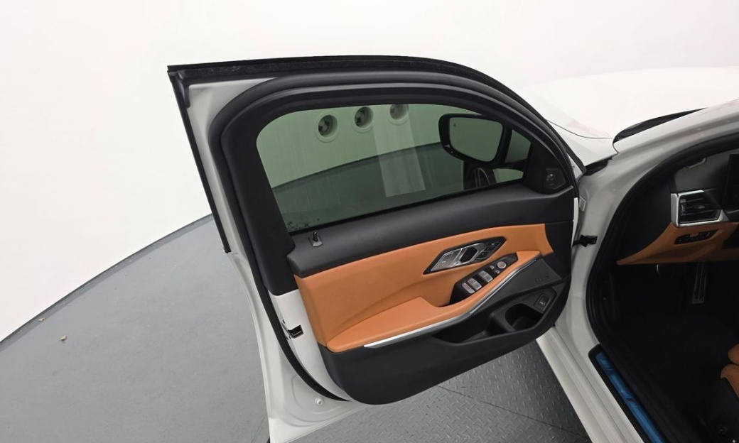 BMW 3-Series 320d M Sport, 2024